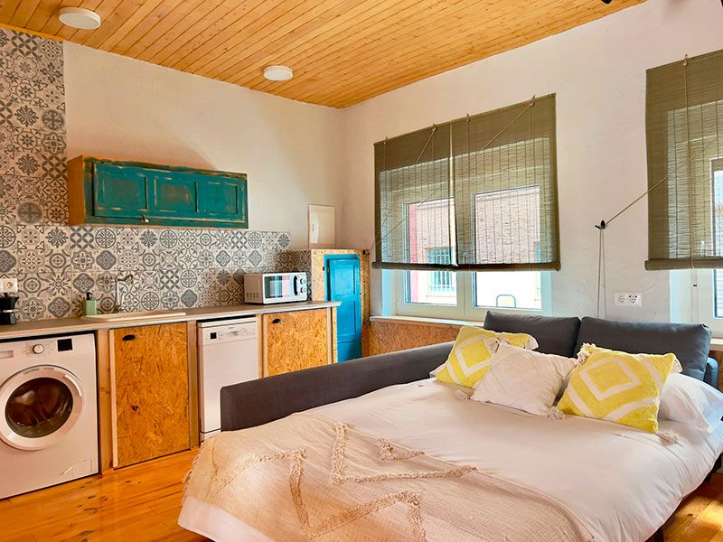 Sofá cama de matrimonio en comedor